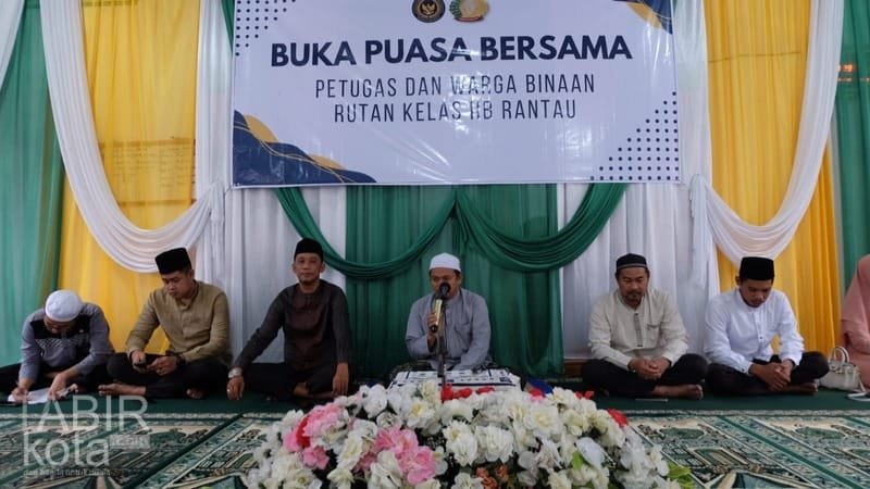 Rutan Kelas IIB Rantau Tapin Gelar Buka Puasa Bersama Petugas dan WBP