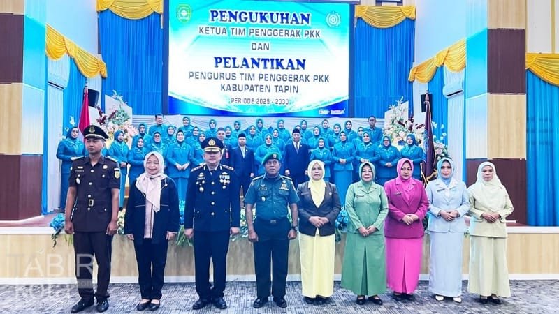 Pengukuhan Ketua dan Pelantikan Pengurus TP PKK, Bupati Tapin Ajak Kader Bersinergi dengan Pemda