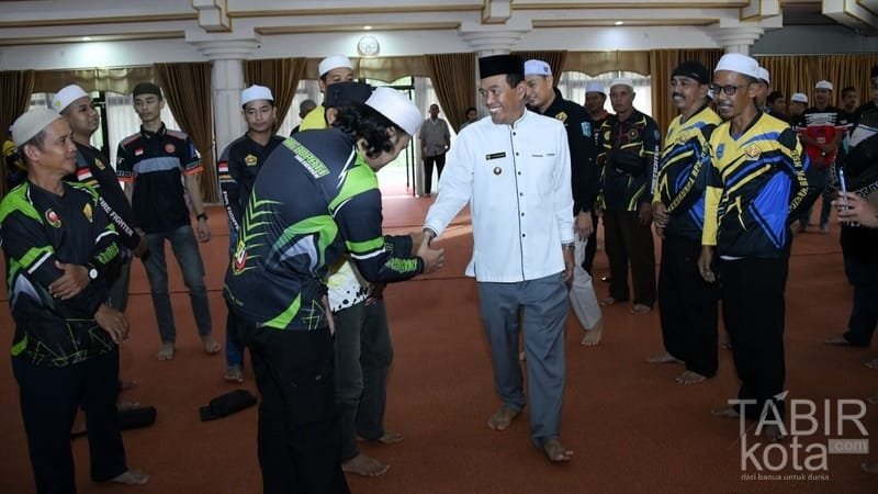 Bupati HSS Hadiri Ramah Tamah dan Buka Puasa Bersama Barisan Pemadam Kebakaran