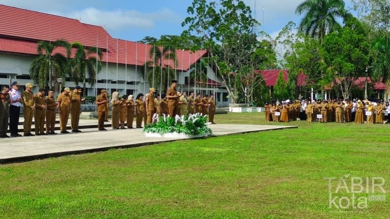 Usai Libur Lebaran, Bupati Barsel Instruksikan ASN Gerak Cepat dan Efisien