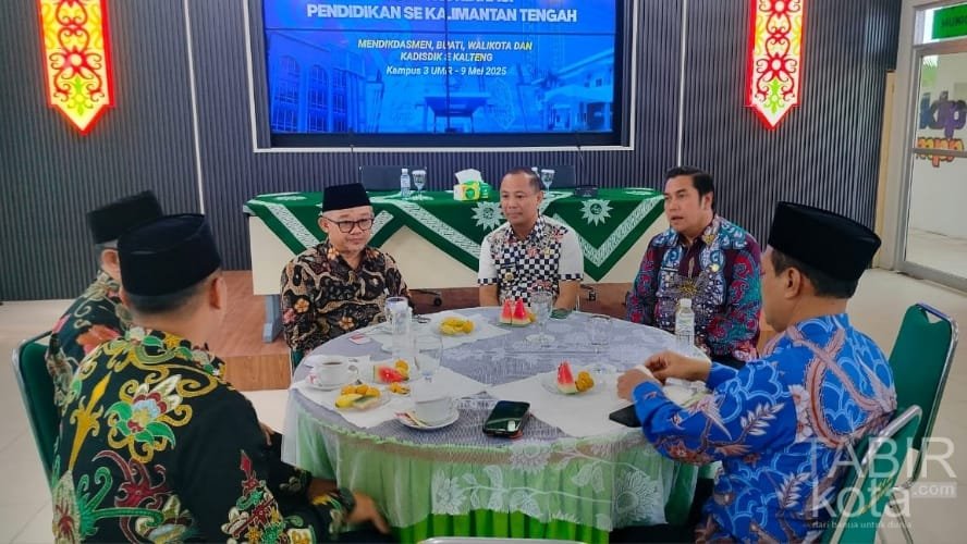 Bupati Barsel Hadiri Pencanangan Gerakan 7 Kebiasaan Anak dan Gebyar Pendidikan Muhammadiyah di Palangka Raya