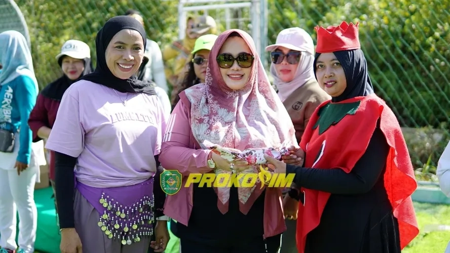 Buka Zumba Belly Fit Dance Party, Ketua TP-PKK Tapin Dorong Perempuan Hidup Sehat dan Percaya Diri