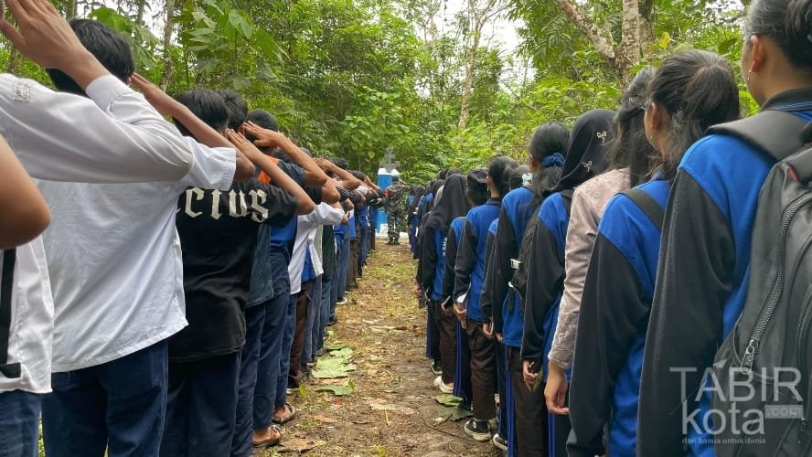Disdik HST Tuturkan Sejarah Pertempuran Hangkingkin kepada Murid SMPN 15