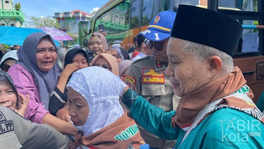 325 Jemaah Calon Haji di HST Resmi Dilepas