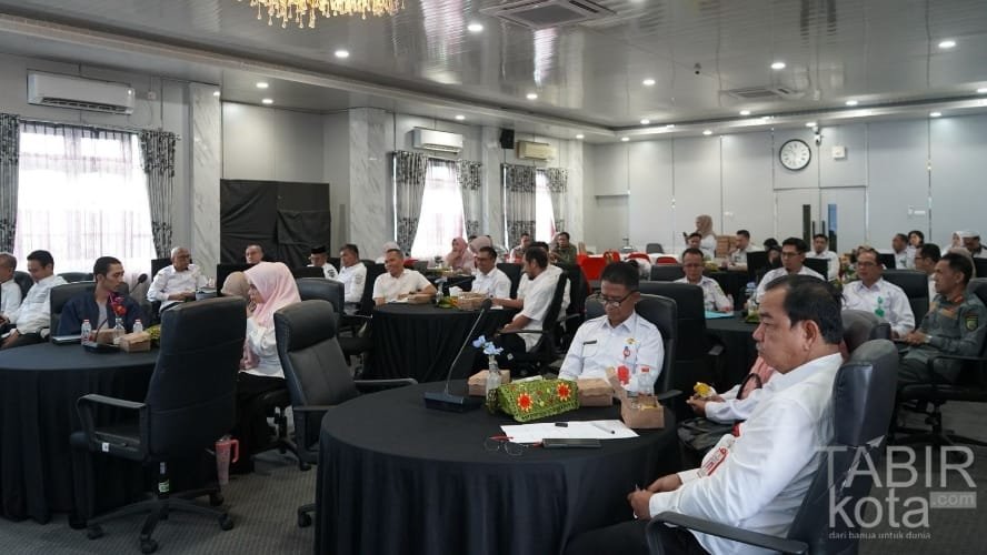 Hadiri Rakor Persiapan Seremonial Harjad ke-22, Wabup Balangan Apresiasi Kesiapan Pelaksanaan