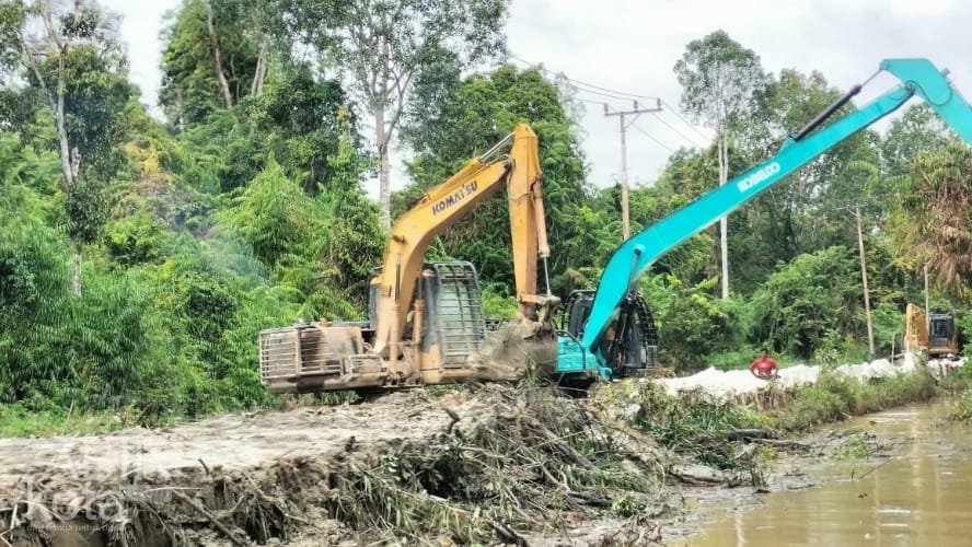 Jelang Akhir TMMD, Kodim 1012/Buntok Kerahkan Alat Berat Percepat Pembangunan Jalan di Talio