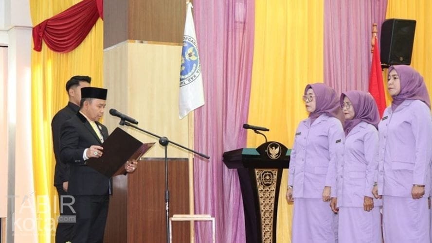 Lantik Pengurus GOW, Bupati Tapin Harap Menjadi Mitra Strategis Pemerintah Daerah